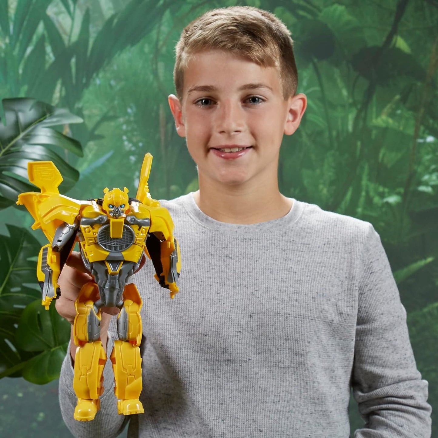 Bumblebee 2-in-1 Converting Mask F4649 – Transformers Rise of the Beasts Roleplay Toy | Robot-to-Mask Conversion Helmet by Hasbro