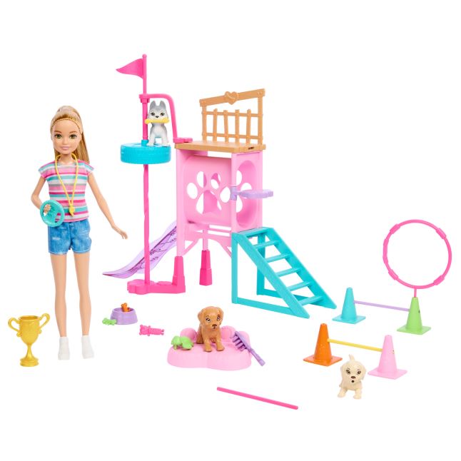 Barbie and Stacie to the Rescue Doll and Playset HRM10 (Barbie)