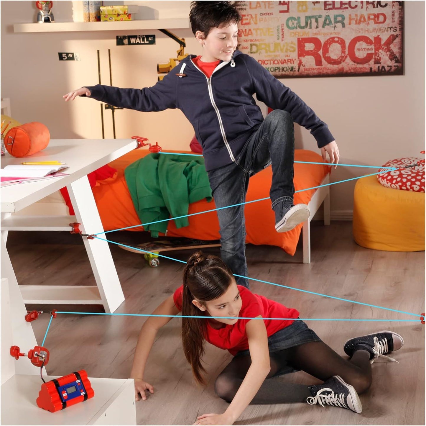 Chrono Bomb! 1105623 Game The Ultimate Spy Mission Laser Maze Challenge for Kids (Galt Toys)