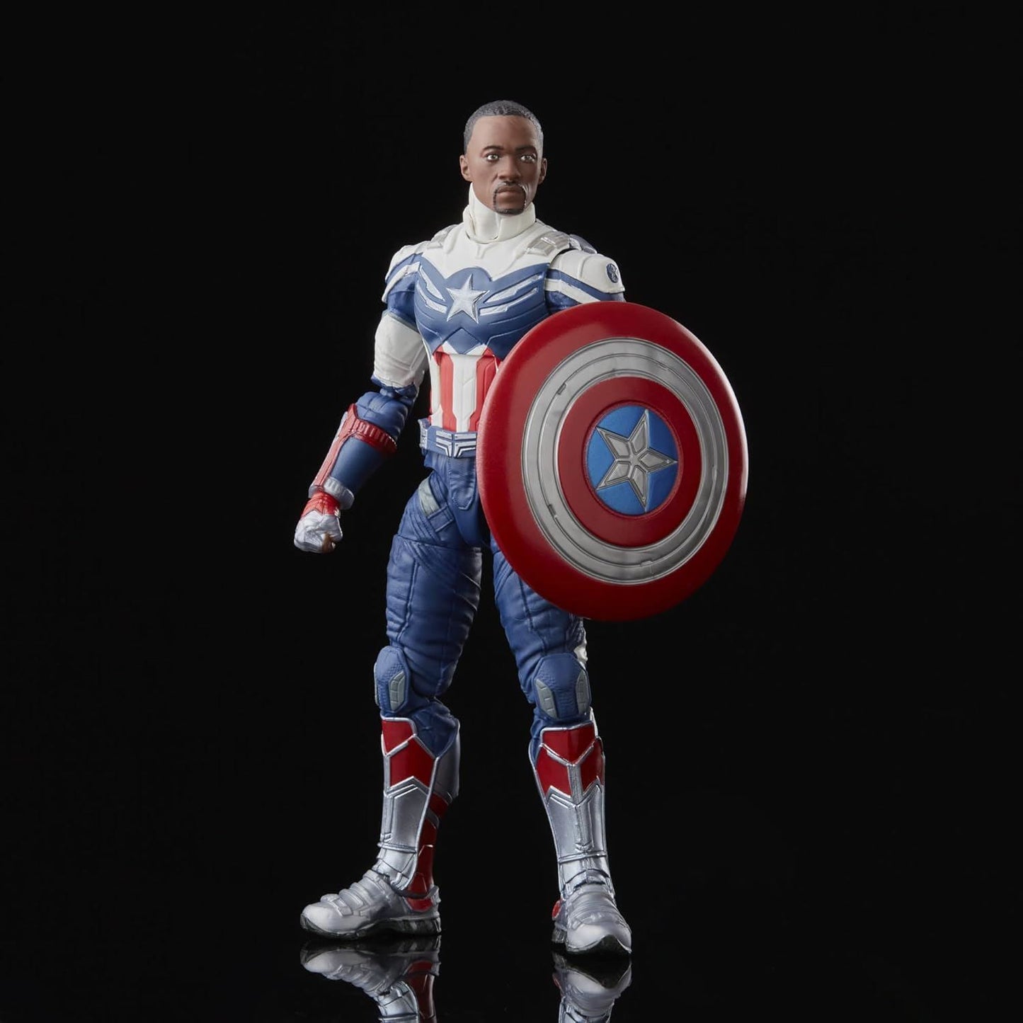 Captain America: Sam Wilson & Captain America: Steve Rogers F5880 Marvel Legends Series (Captain America)