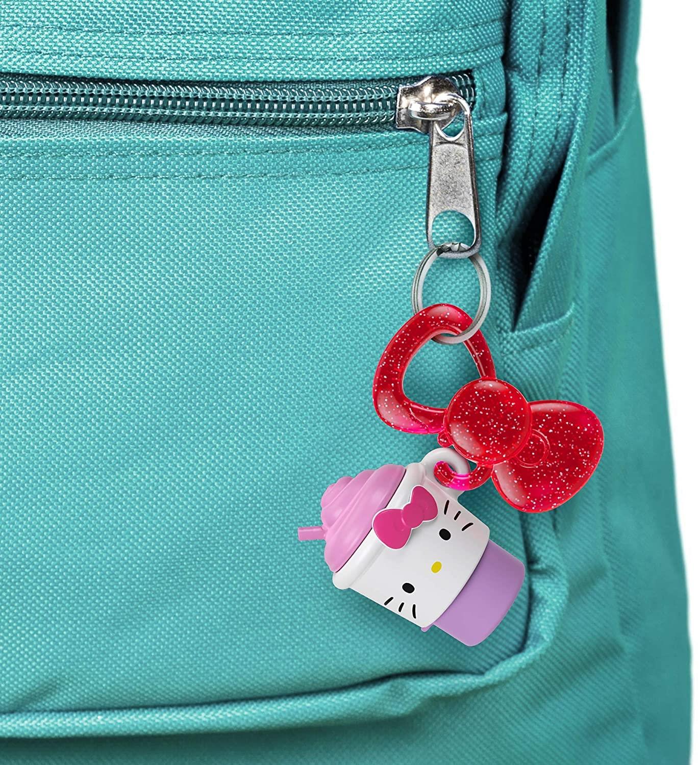 1 HELLO KITTY AND FRIENDS Minis Surprise Toy Figure Collectibles