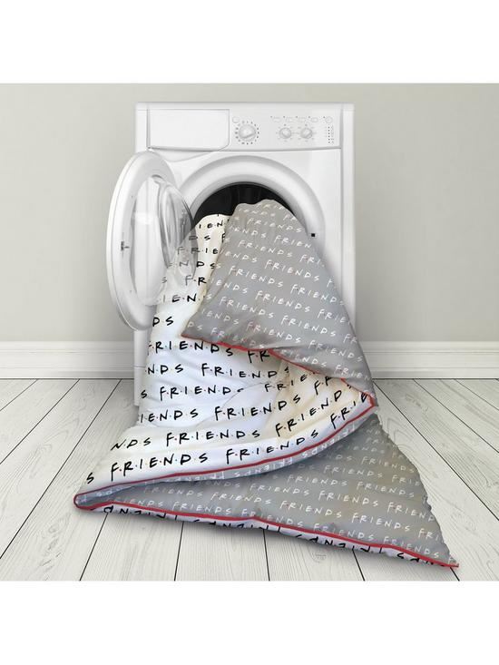 SINGLE Friends Coverless Carefree 10.5 Tog Bedding Set Comforter