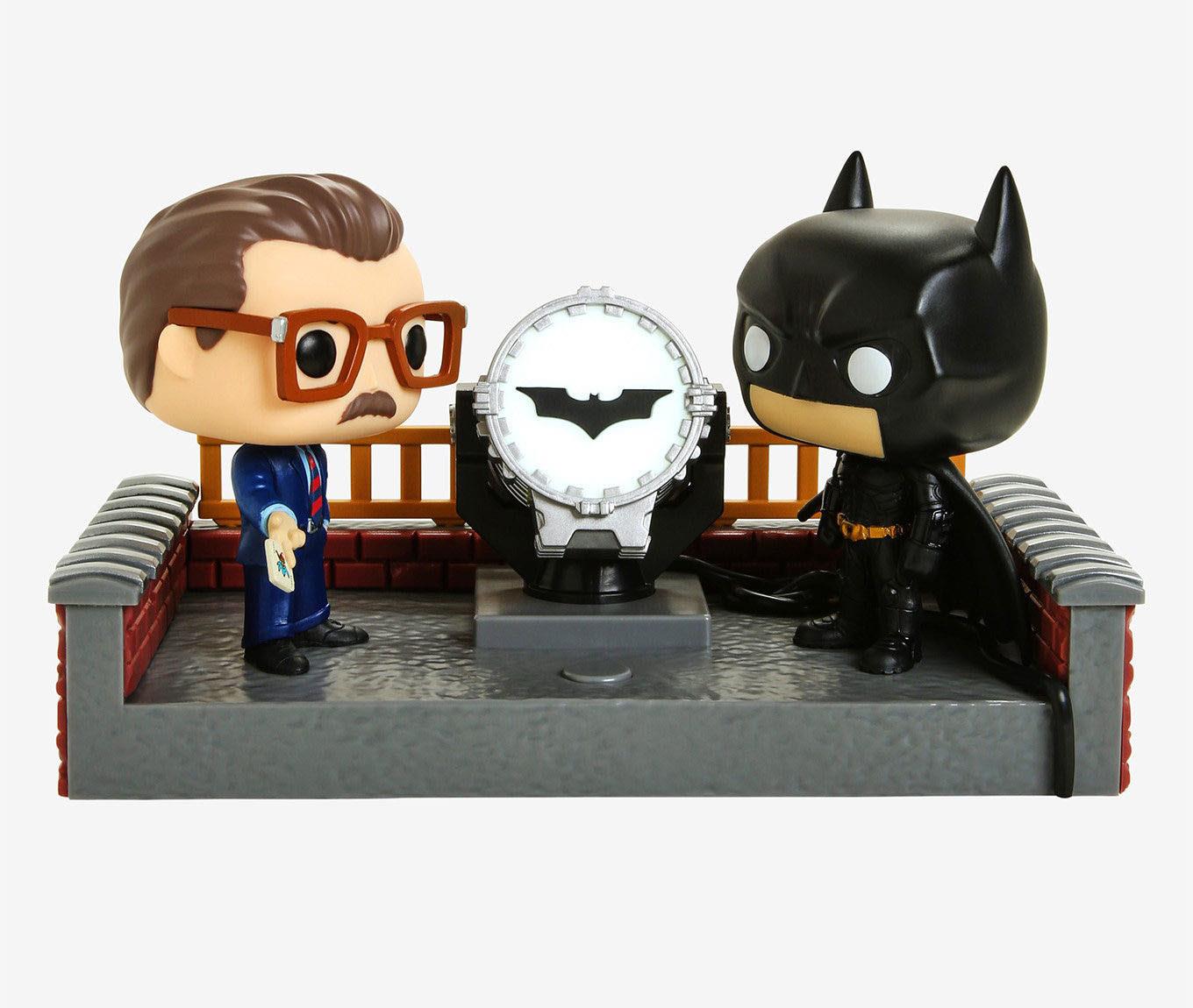 Funko POP! Light-Up Batman Commissioner Gordon Batman Begins #291 Vinyl Figure