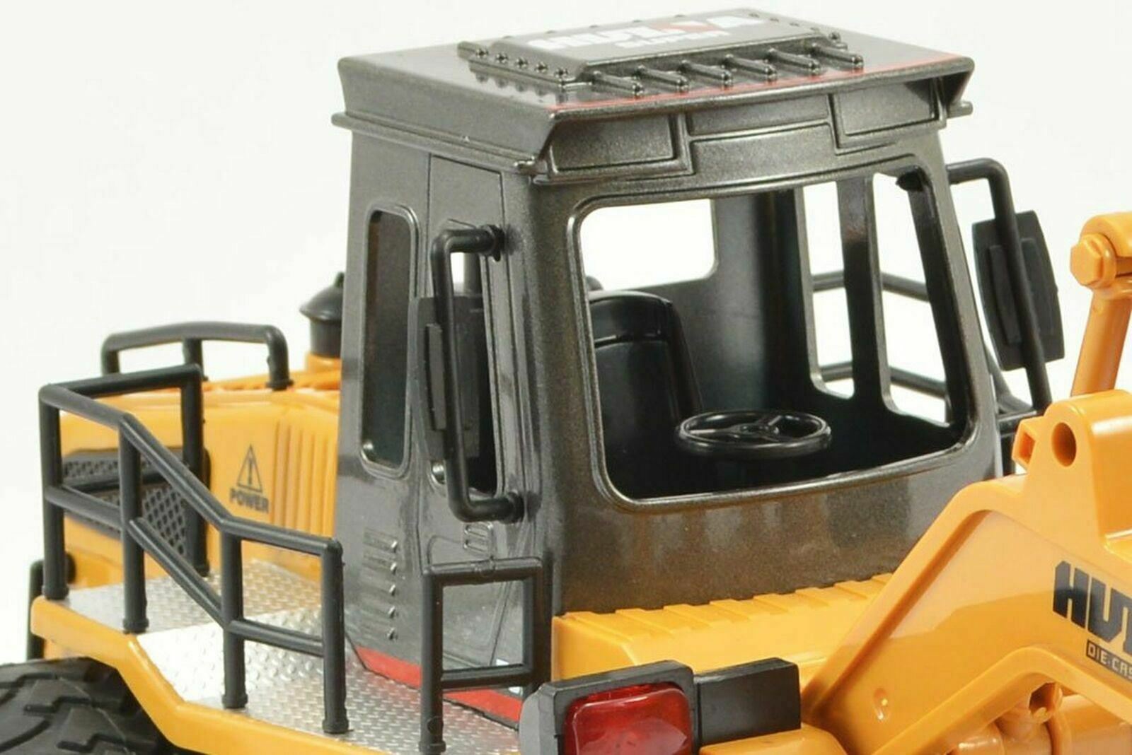 Huina CY1520 2.4G 6ch RC Bulldozer with Die Cast Bucket Construction Vehicle Toy